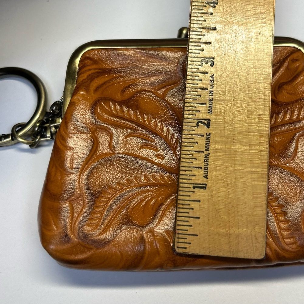 Patricia Nash SAVENA TOOLED Leather Framed Kiss-Lock Wristlet FLORENCE
B wallet - Picture 8 of 13